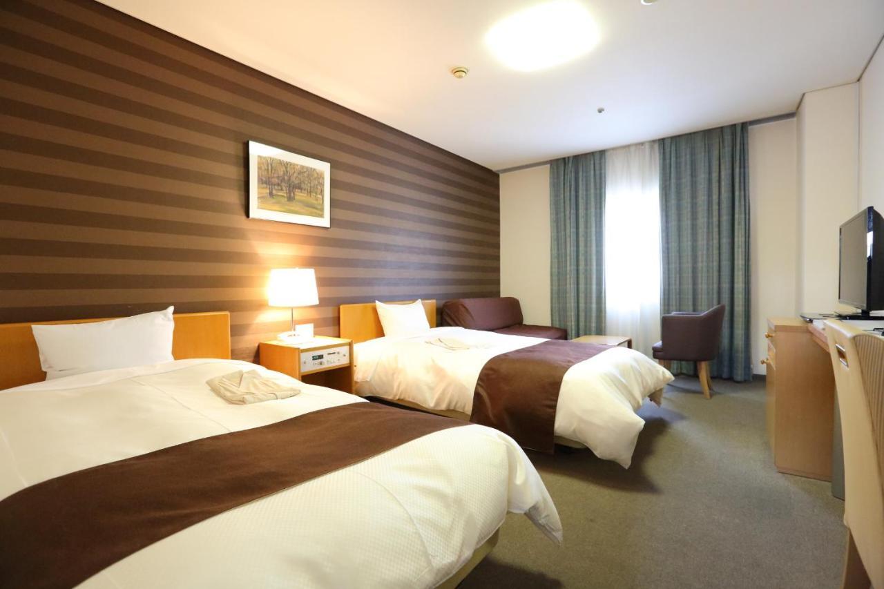 ฟุกุโอกะ รีเซนต์ โฮเต็ล Hotel ฟูกุโอกะ ภายนอก รูปภาพ