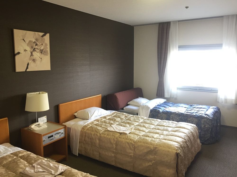 ฟุกุโอกะ รีเซนต์ โฮเต็ล Hotel ฟูกุโอกะ ภายนอก รูปภาพ